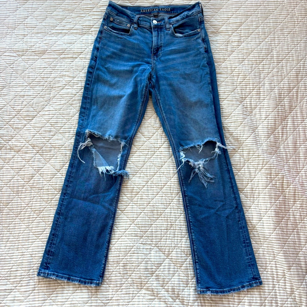 American Eagle lightly worn stretch straight leg jeans